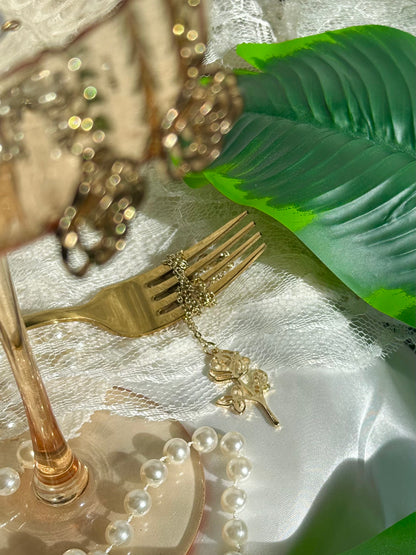 Gold Roses Necklace & Earrings set