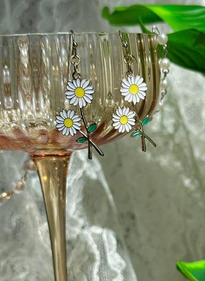 Daisies Necklace & Earrings set