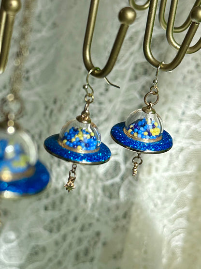 UFO Necklace & Earrings set (Shaker)